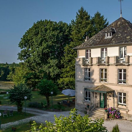 Отель Domaine De La Clauzure La Roche-Canillac Экстерьер фото